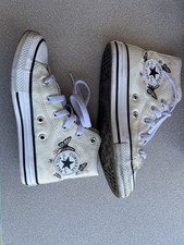 Converse Chuck Taylor Butterflies Beige High Top sneakers Girls Size 1