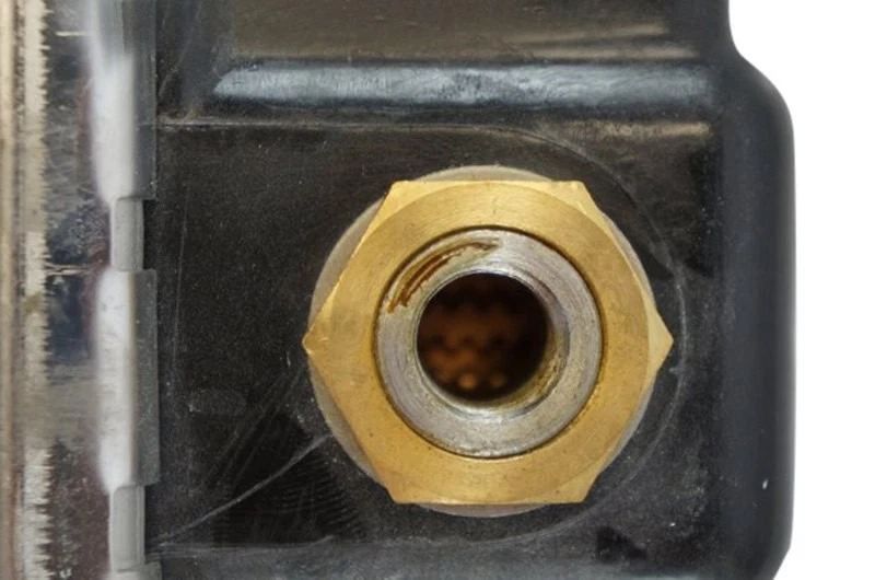 For Ford E-350 Econoline Club Wagon 77-91 Reach Cooling Engine Coolant Radiator Foto 3 de 4