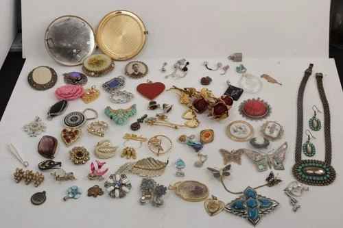 HUGE Vintage & modern Costume jewelry all different sizes and styles Jewelry Lot