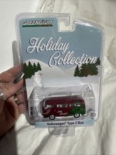 2016 GREENLIGHT VOLKSWAGEN TYPE 2 BUS HOLIDAY COLLECTION “Feliz Navidad” 1:64
