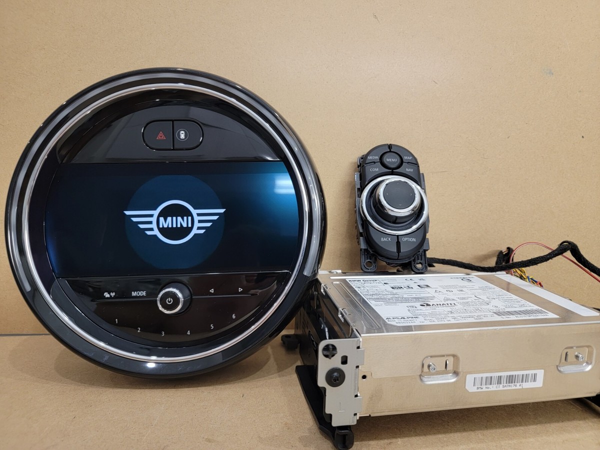 Protezione In Vetro Temperato 9H Per Schermo Navigatore Mini Countryman 2017-2020 – Pellicola Trasparente Antigraffio E Oleorepellente Con Auto-adsorbimento