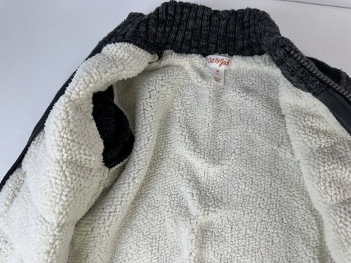 2 Shirts 4T - Black Faux Fur Zip Sweater, Gray Osh Kosh Quilted Button Shacket - Picture 10 of 13