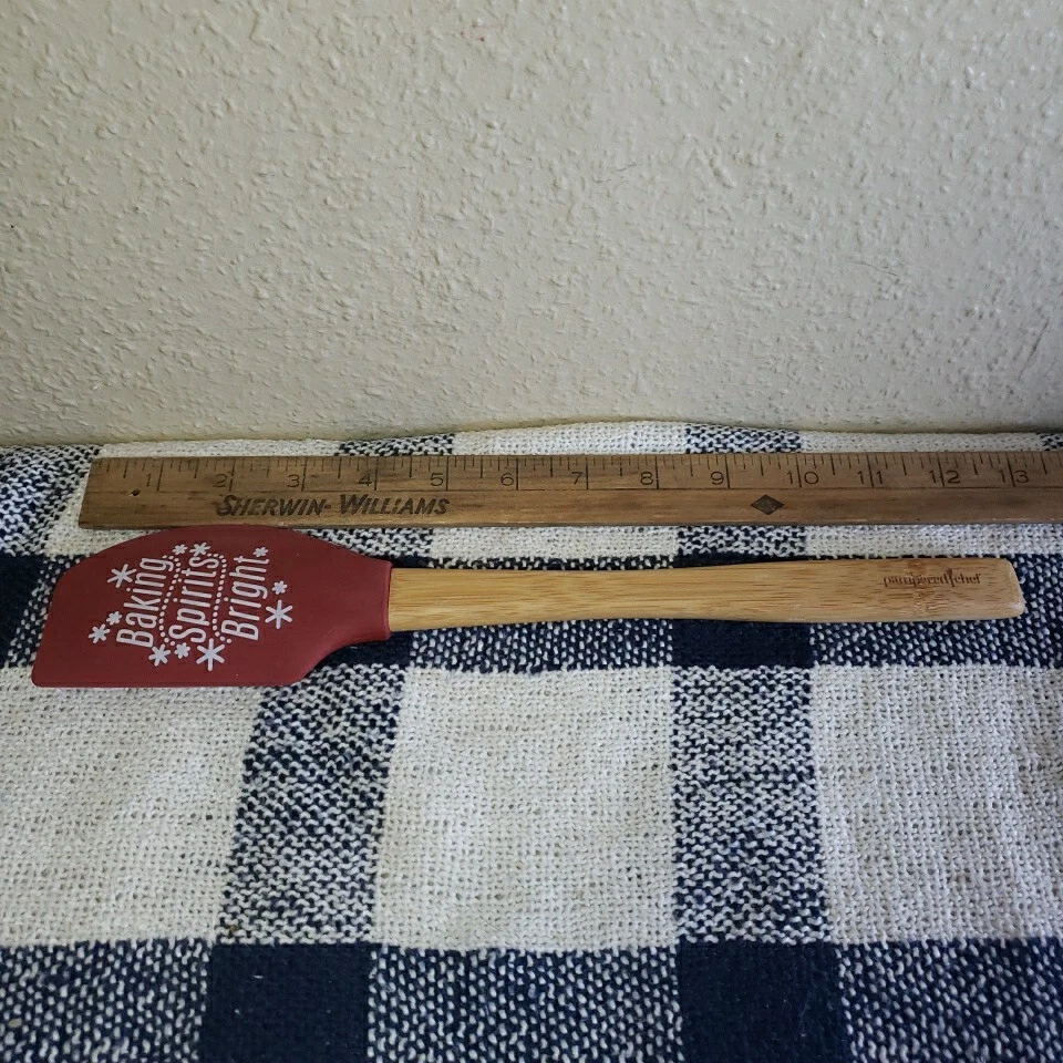 Pampered Chef Holiday Scraper 13 Inches Silicone Spatula Christmas Retired - Image 3 of 4