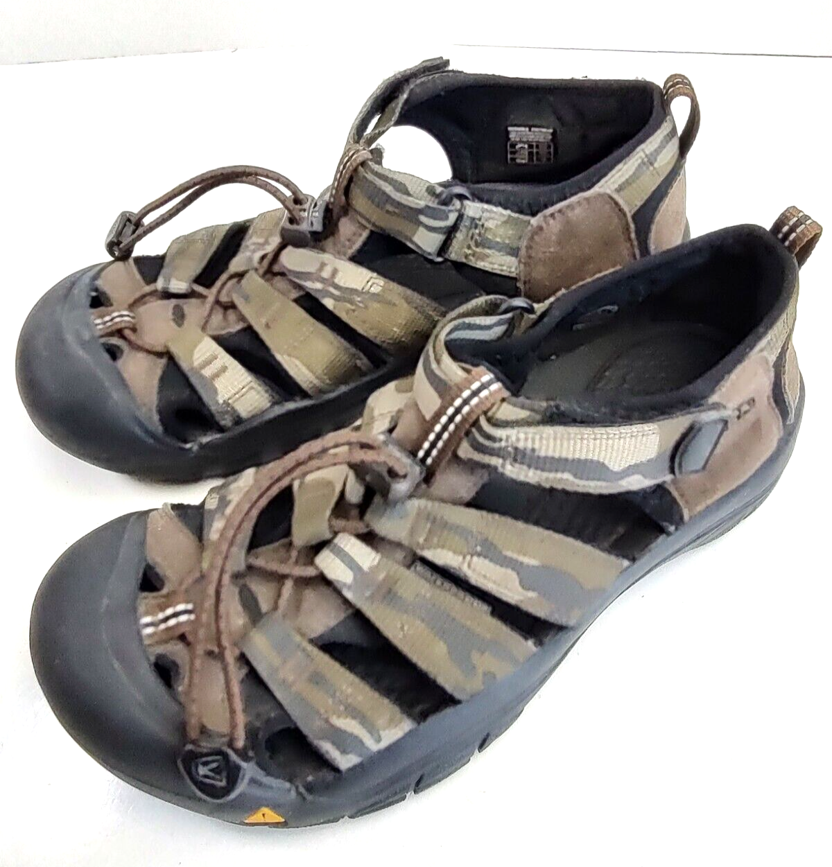 Sandali sportivi da trekking Keen Newport taglia 4 verde mimetico 1014988