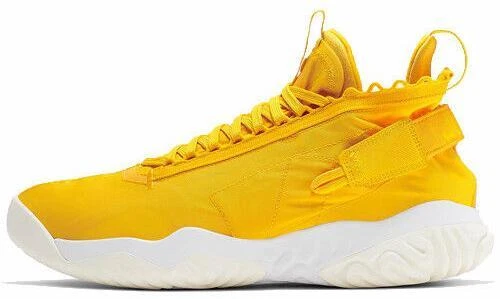 Jordan Proto React University Gold