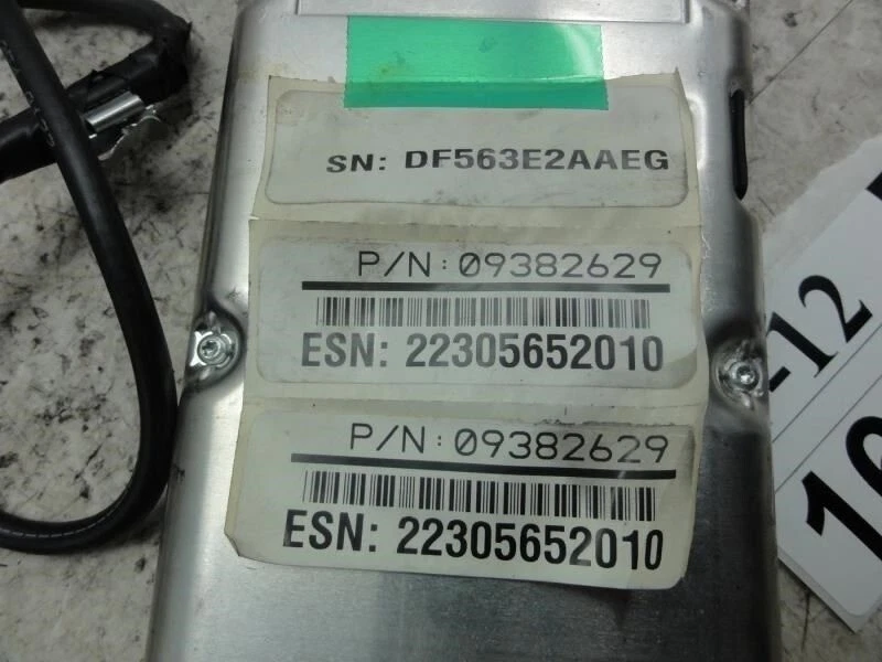 OnStar Control Module Aztek 2001 Pontiac Communication Computer Unit OEM - Image 4 of 4