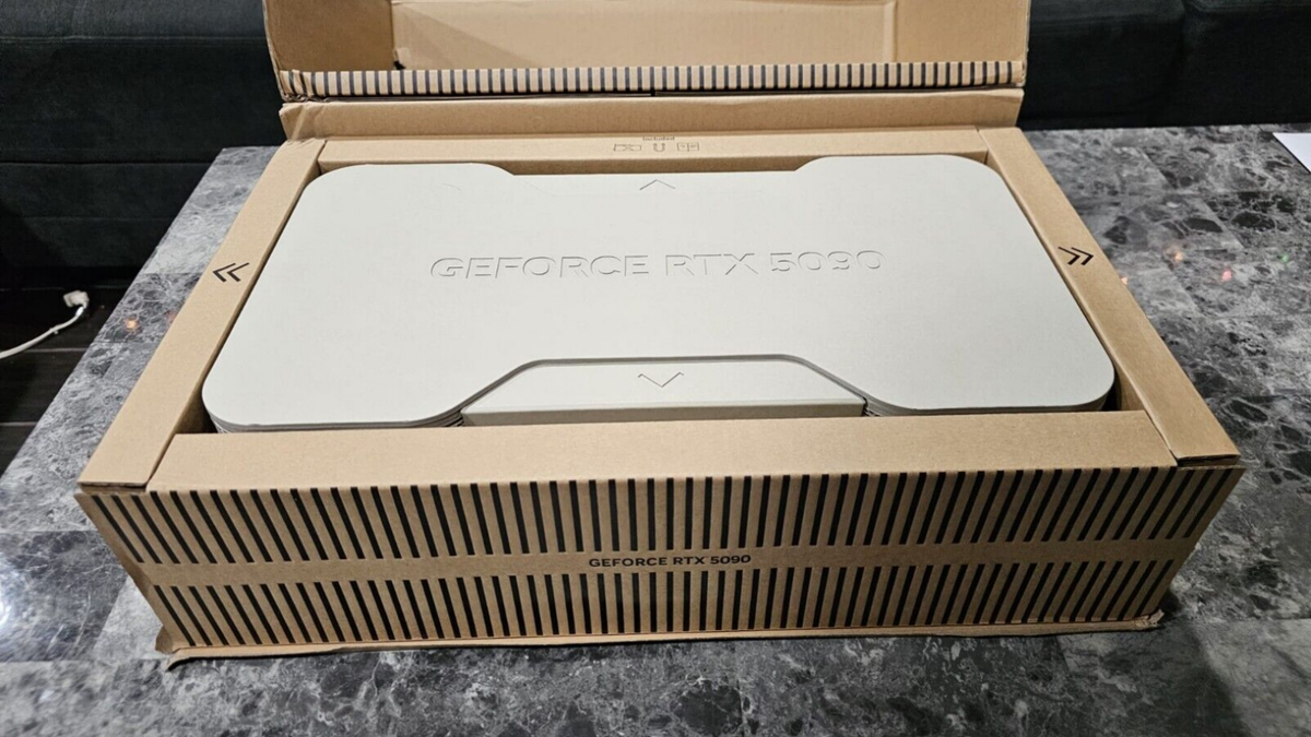 New NVIDIA RTX 5090 GPU Founders Edition - IN-HAND!! | eBay New NVIDIA RTX 5090 GPU Founders Edition - IN-HAND!! | eBay