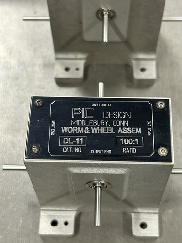 QTY 1 PIC DESIGN PRECISION WORM GEAR BOX REDUCER 100:1 RATIO LOW BACKLASH 4-WAY