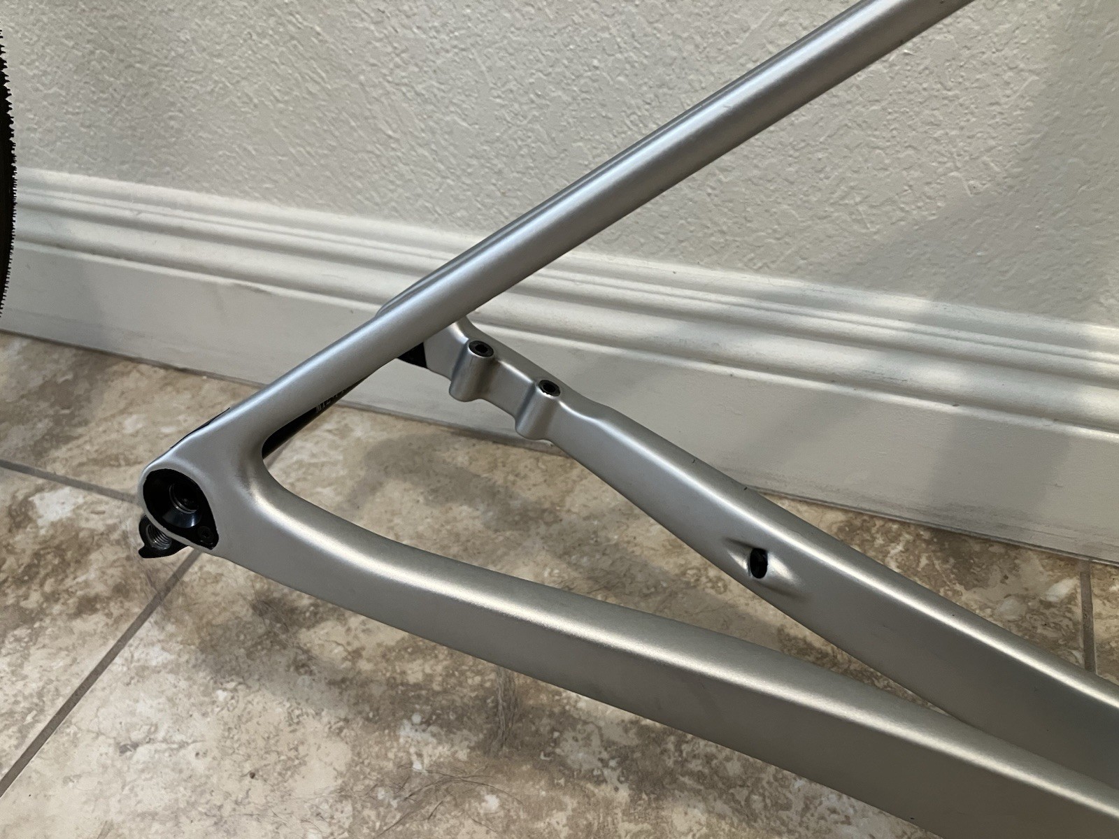 Ventum NS1 Carbon Fiber Frameset. 52cm