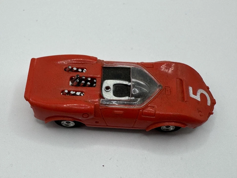 VINTAGE AURORA CIGAR BOX CHAPARRAL 6114 DIECAST CAR RED MADE IN USA 1960S NO.5 - Image 2 of 4
