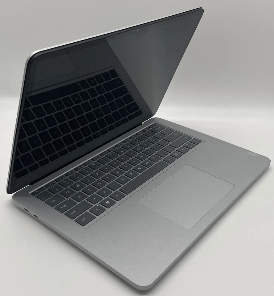 Microsoft Surface Laptop Studio i7-11370H 3,3 GHz 32 GB RAM 1 TB SSD Nvidia 3050 ti Foto 3 de 4