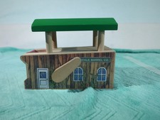 Thomas And Friends Wooden Railway Arlesdale Barrel Co- Vintage loader toy