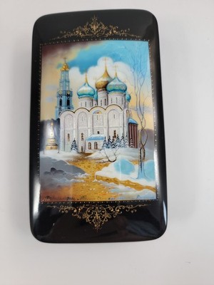 Fedoskino Lack Schmuckschatulle ''Dreieinigkeit Lavra des heiligen Sergius'', 2001
