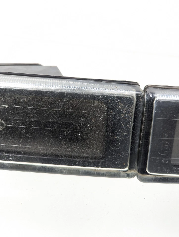 99-01 E38 BMW 740I 740IL Fog Light Pair OEM - Image 2 of 4