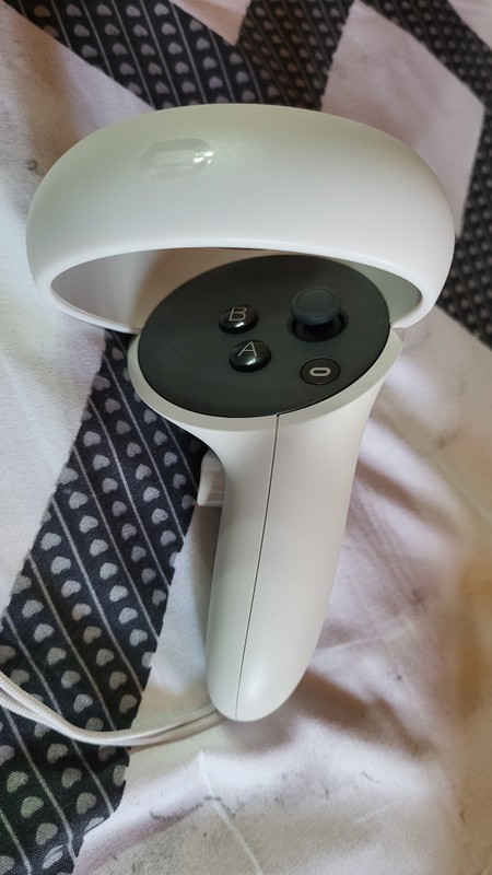 Original Quest 2 Right (R) Controller - Replacement