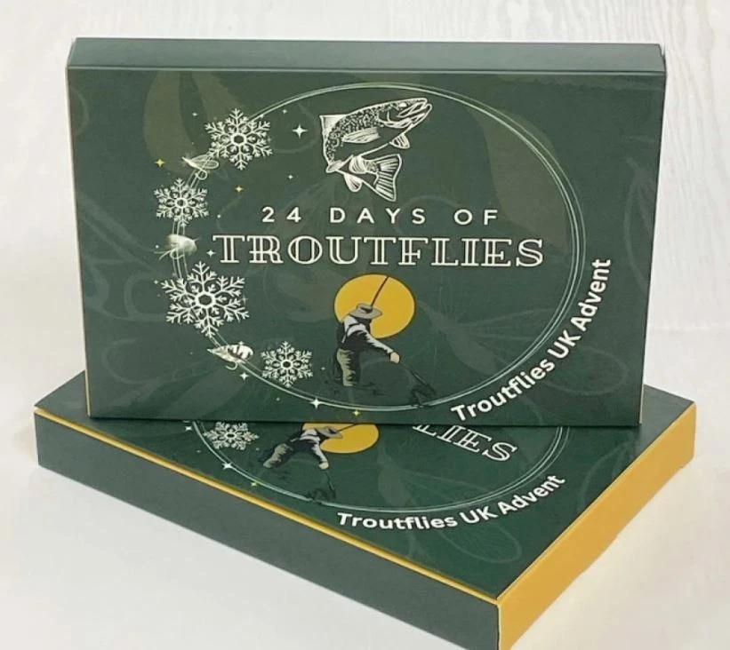 24 Tage Forellenfliegen Fliegenfischen Adventskalender, über 70 Fliegen drin!