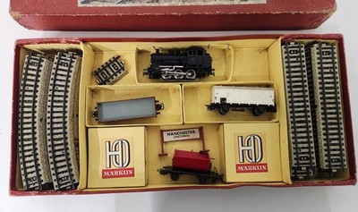 Vintage Boxed Marklin Model Train Box Set 3200 HO Gauge, Loco, Wagons ...