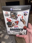 Madden 2004 Nintendo GameCube 2003 COMPLETE W/ MANUAL Tested Free Ship