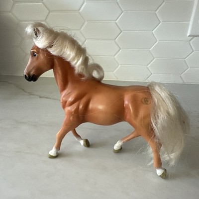 Vintage Grand Champion Marchon horse model Figure Light Brown 1995 