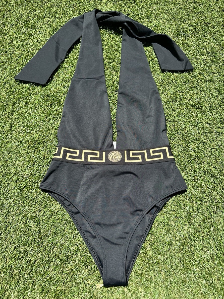 Versace ワンピース水着 ブラック スクエアネック Versace ワンピース水着 ブラック スクエアネック - メルカリ