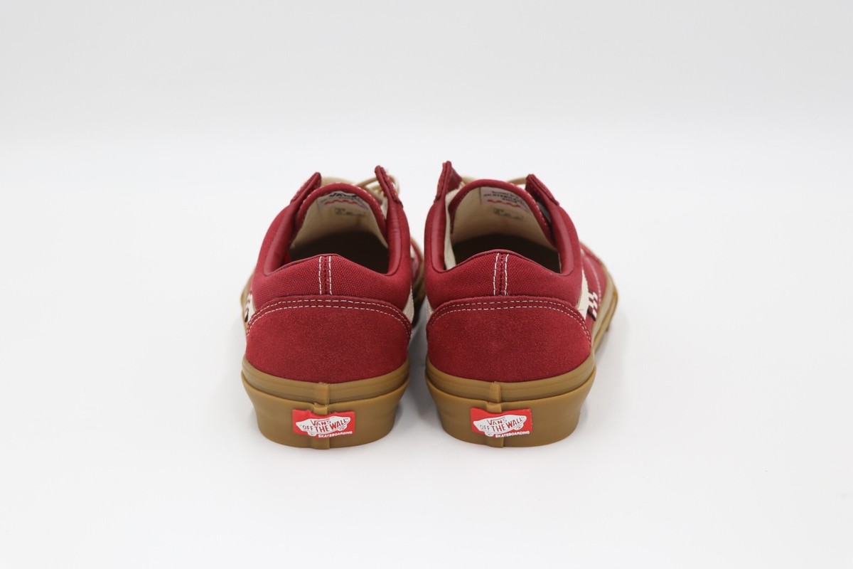 Vans Old Skool Skate Shoes Red/Gum