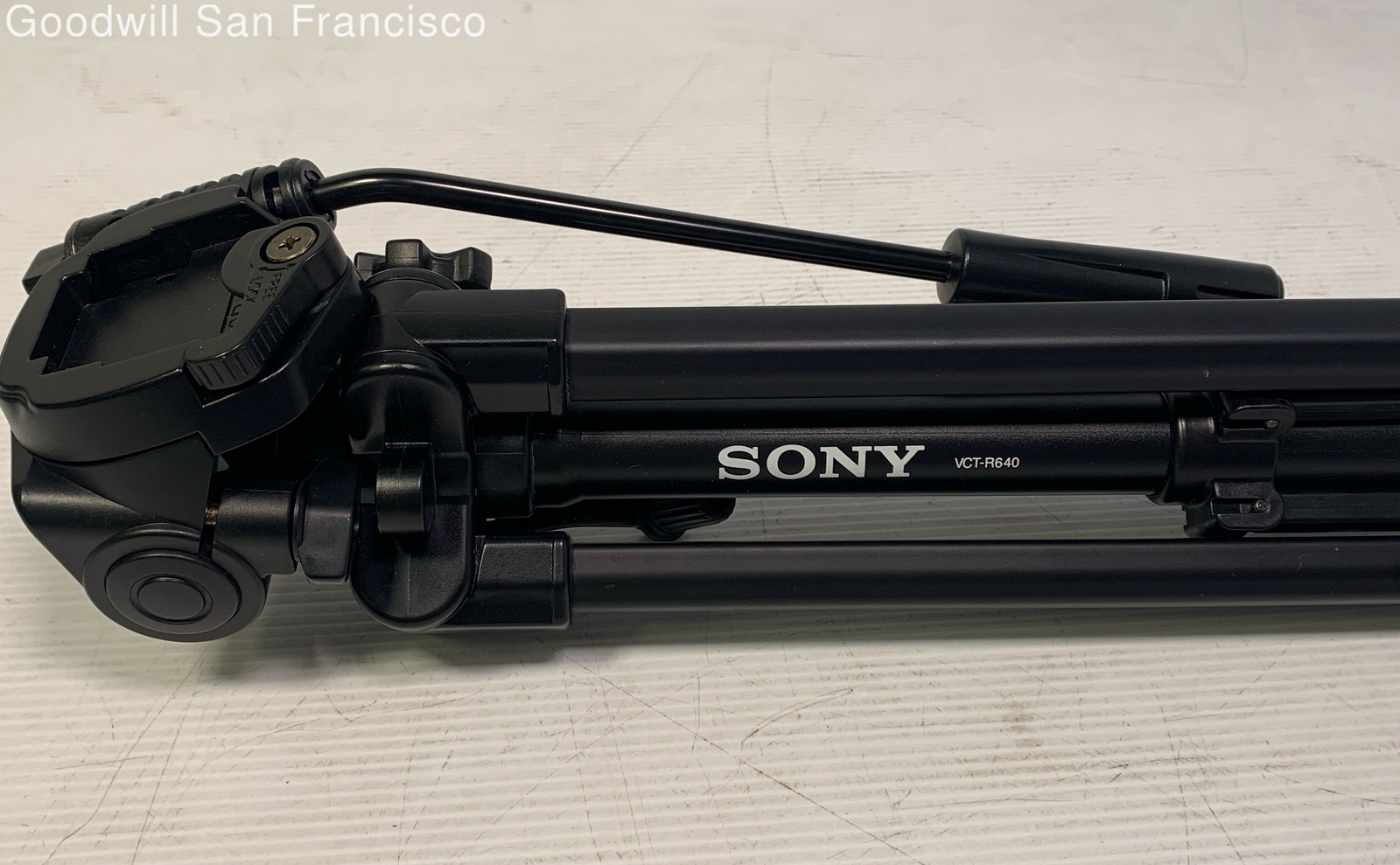 Sony Handycam VCTR640 Professional Tripod Camera Stand Adjustable Legs