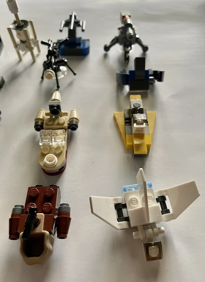 Lego 75056 Lote Calendario de Adviento 2014 Star Wars Minifigura Vehículos y Armas Foto 3 de 4