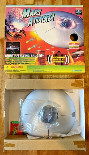 Mars Attacks Martian Flying Saucer Tim Burton COMPLETE Trendmasters UFO WB 1996