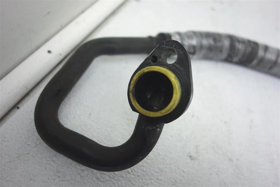 Manguera de succión de refrigerante aire acondicionado BMW 325I 2001-2005 64-53-6-923-956 Foto 2 de 4