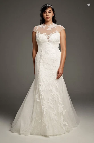 Chantilly Lace Plus Size Trumpet Wedding Dress WHITE By Vera Wang