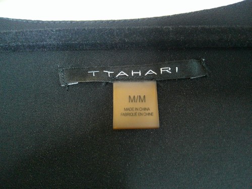 Blusa Tahari Mujer Talla LS Mediana Negra Botón Frontal Cuello en V Volantes Puño - Imagen 4 de 4