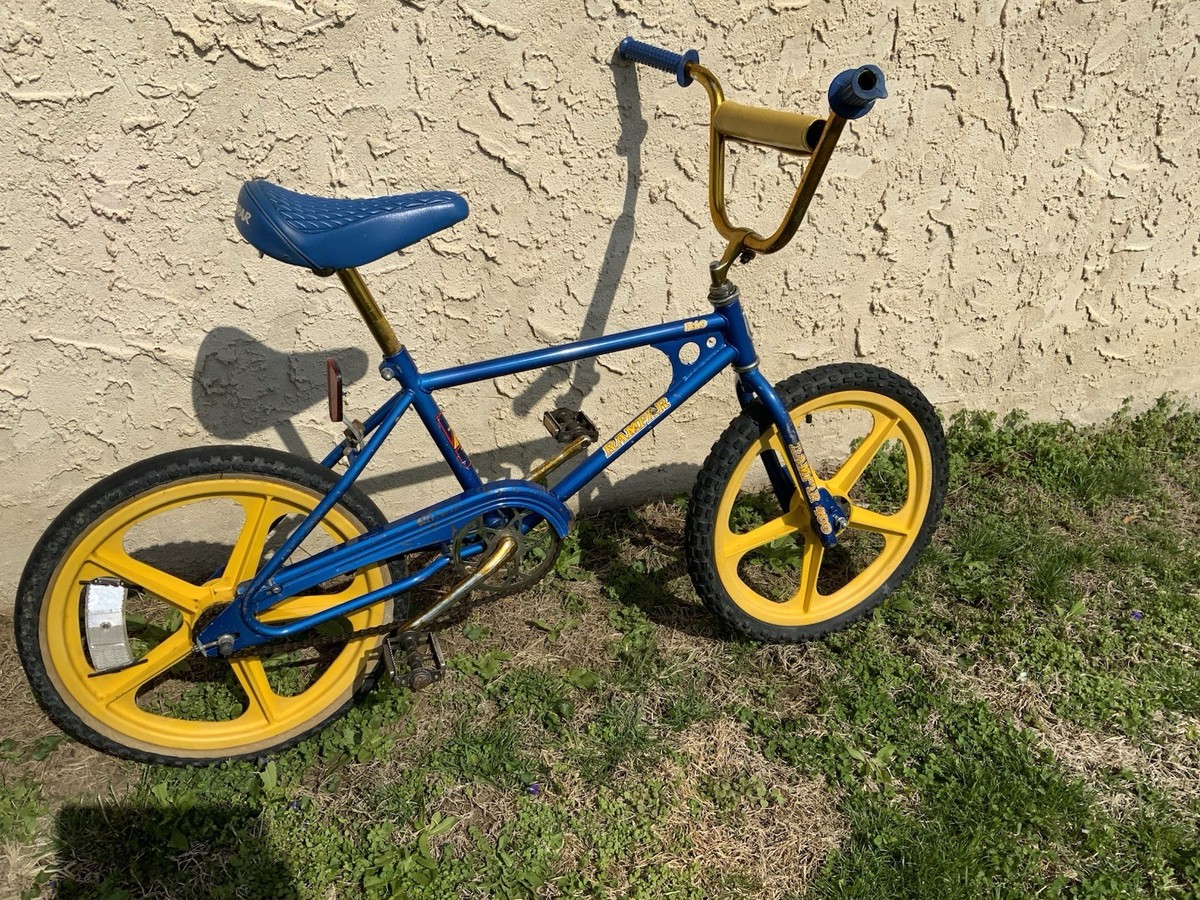 VINTAGE RALIEGH RAMPAR BMX BIKE R10 400 With Early Vintage Skyway