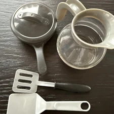 Step 2 Coffee/Tea Pot Pan With Lid Spatulas Kitchen Replacement Pretend Play