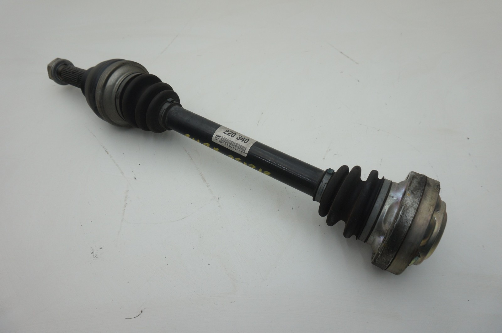 Rear Left or Right CV Axle Shaft OEM 220340 825203 Ferrari 488 Spider 2017