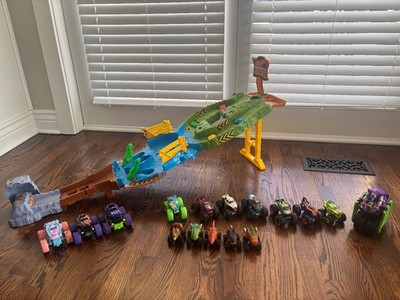 Hot Wheels Monster Truck Race Track Arena Mixed Lot Grave Digger Blaze Toys