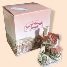 David Winter Cottage St. Anne's Well British Tradition