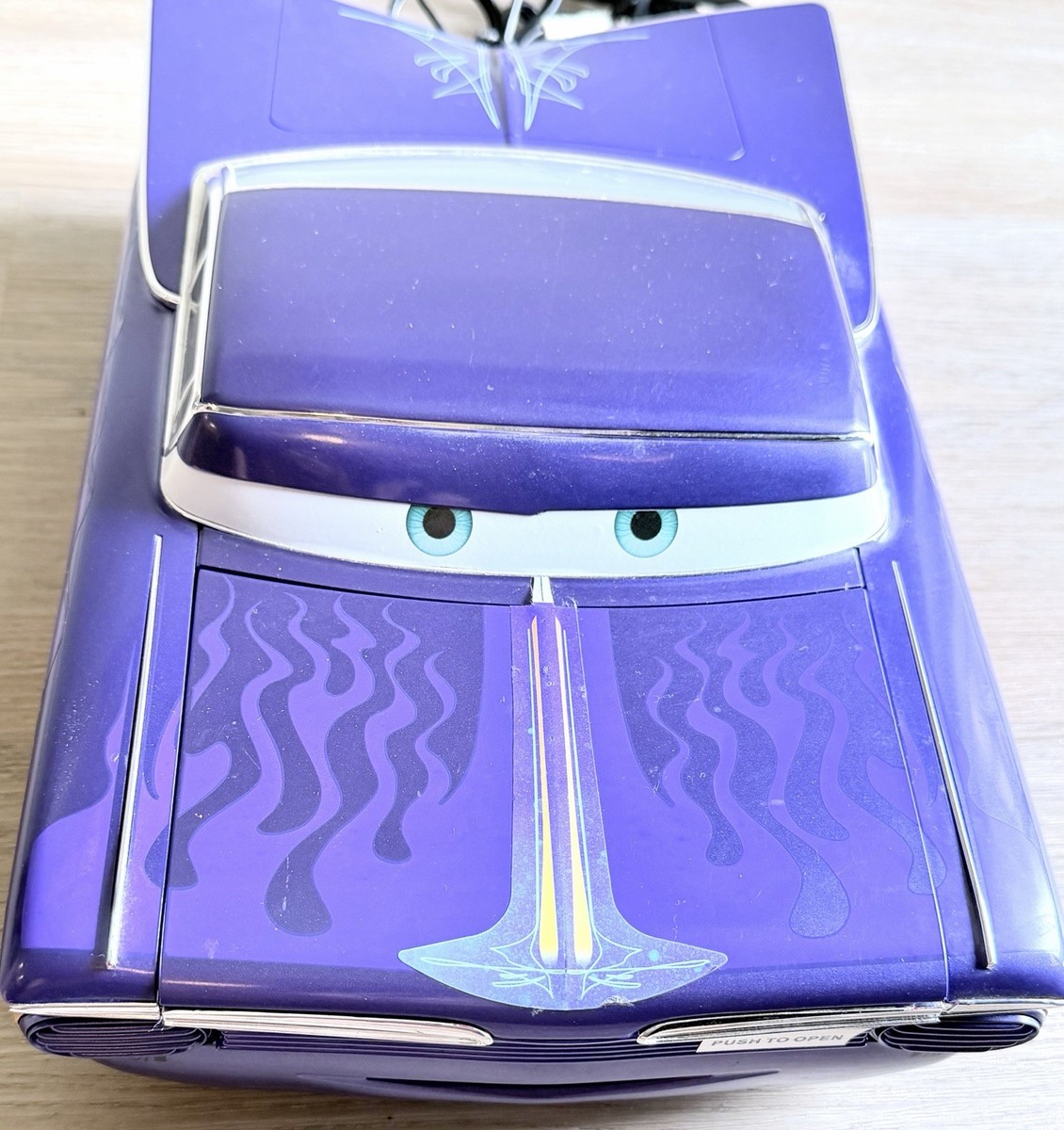 Disney Pixar Cars Ramone Lowrider DVD Player Purple C800D - Rare