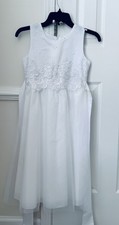 Emerald Gumdrops Girl Formal White Dress Size 8 Lace  Tulle Floral Guipure Gown