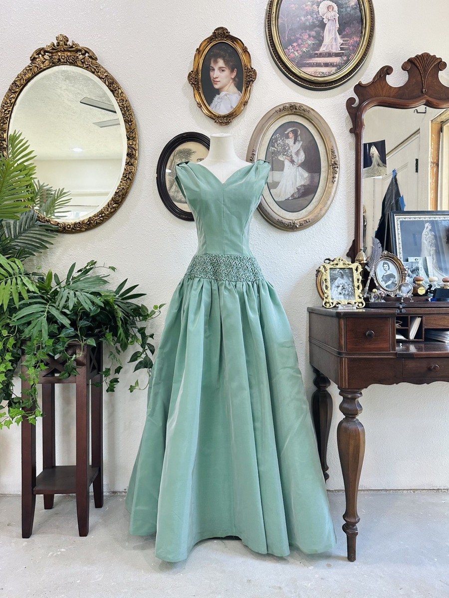 white dress maxi lace Laced In Love L / Dusty Olive A dedicated team of 2026 Female Spring Color:Sage Bouquet Banana Republic Men's Slim