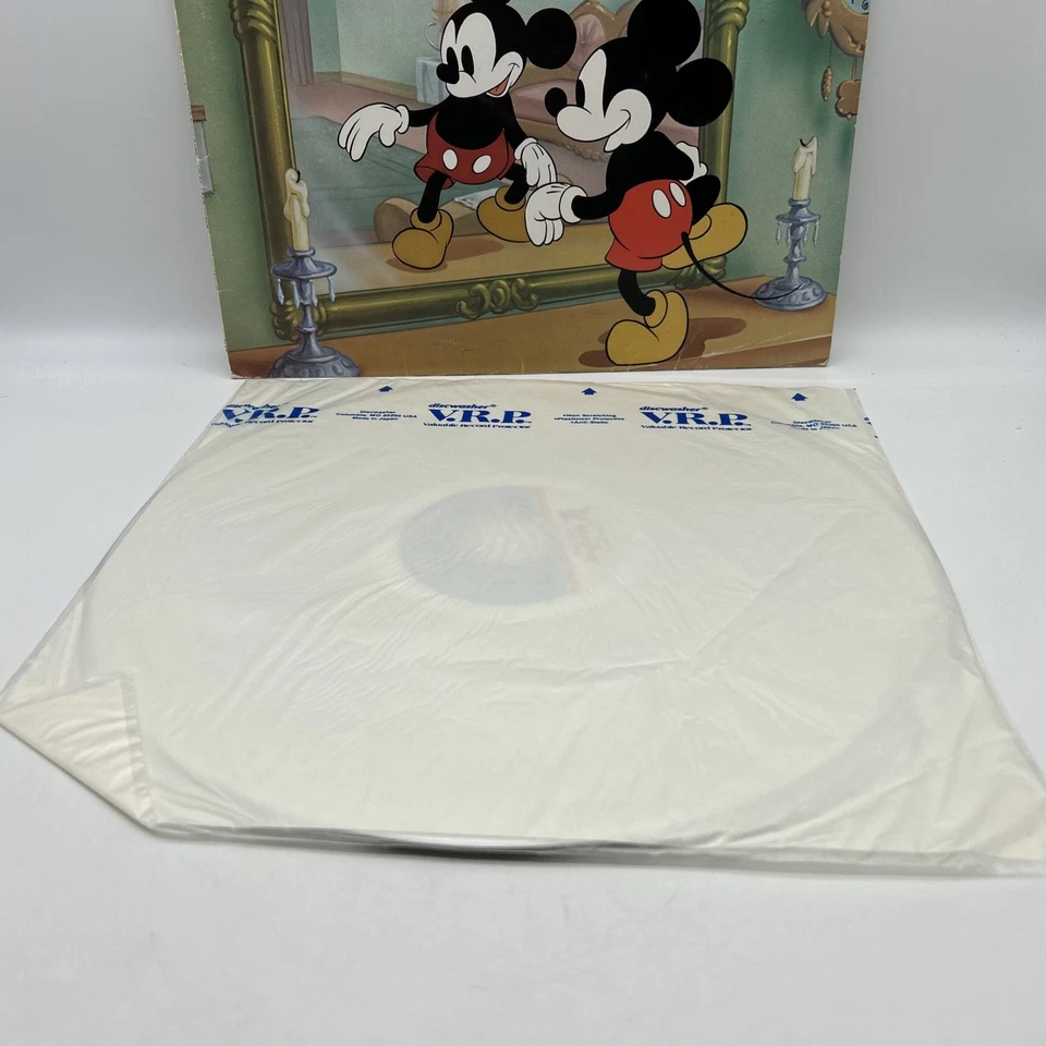 Walt Disney Mickey Mouse & Donald Duck Cartoons Collection One Laserdisc Foto 3 de 4