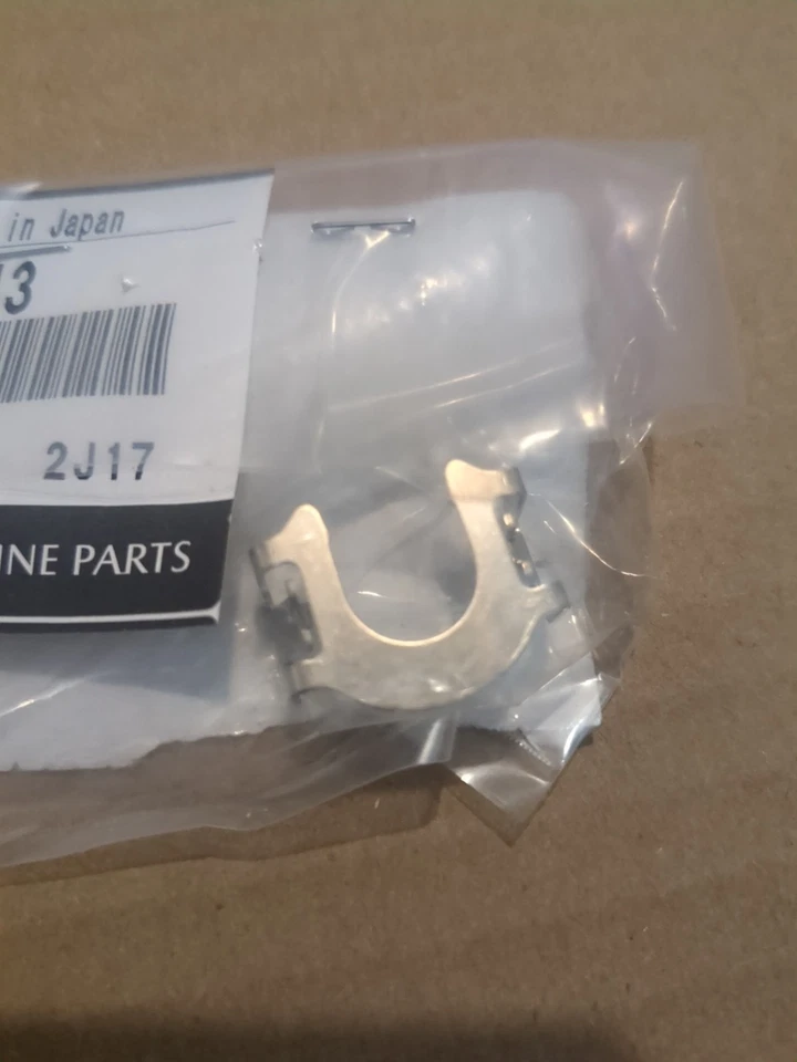 Clip inyector de combustible nuevo OEM Mazda 2013-2015 Mazda5 Mazda6 MX-5 Miata L506-13-243 Foto 2 de 2