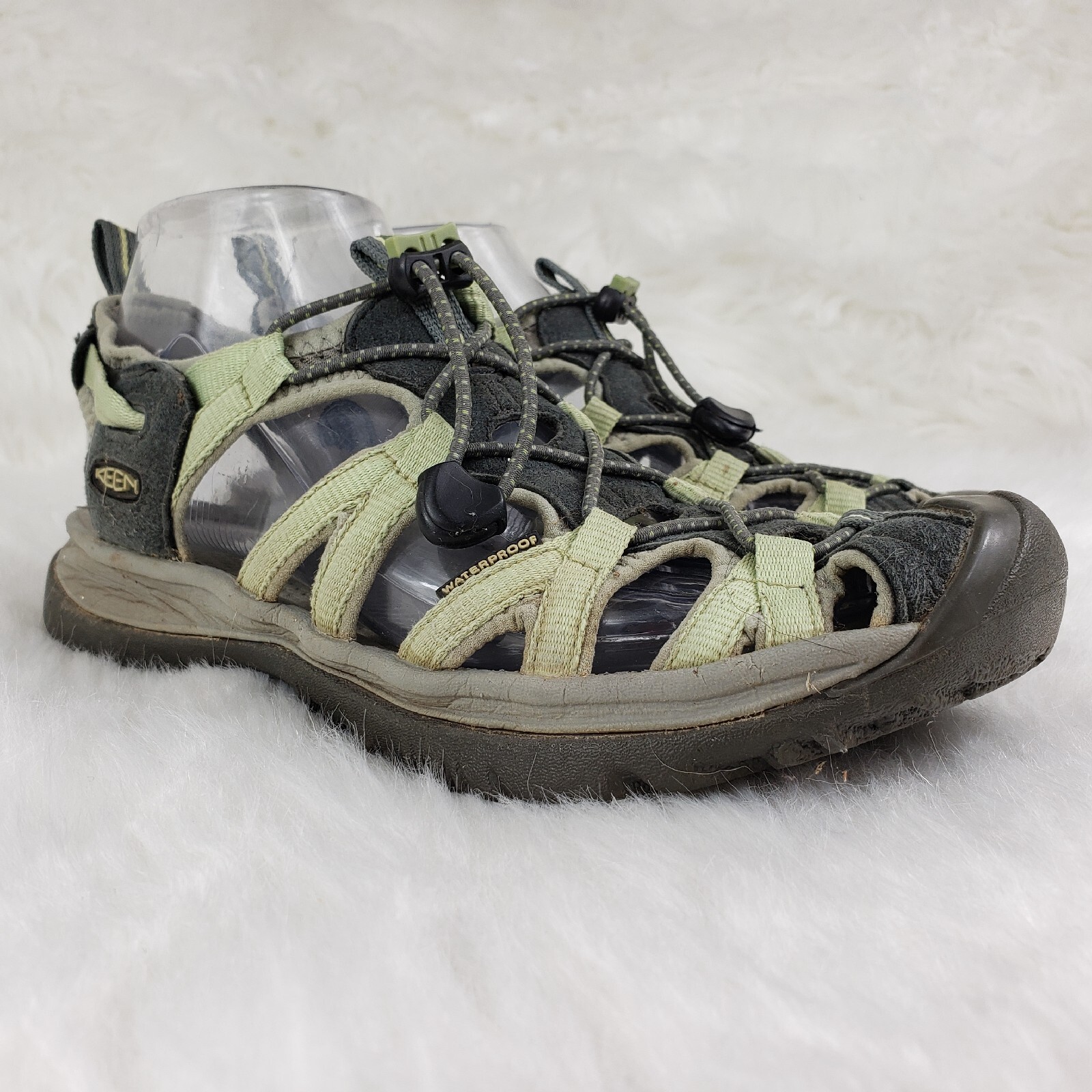 Sandali impermeabili KEEN verdi con cinturino da donna taglia US 8 EUR 38 5