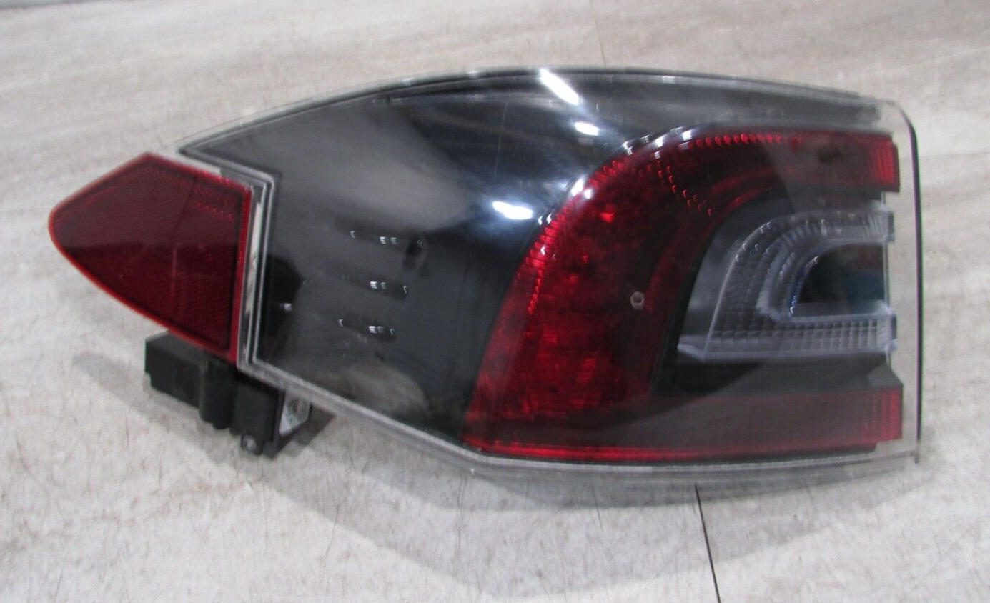 LH LEFT OUTER TAIL LIGHT LAMP & CHARGE PORT DOOR, 16-21 TESLA MODEL S (OPS5004)