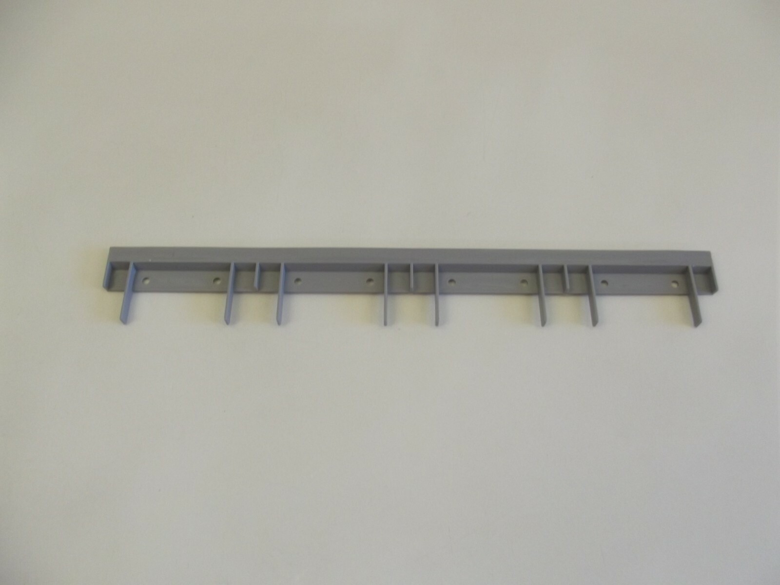 Harbor Freight 20 Poly Bin Rail Wall Mount Stackable Bin Storage Holder Strip eBay