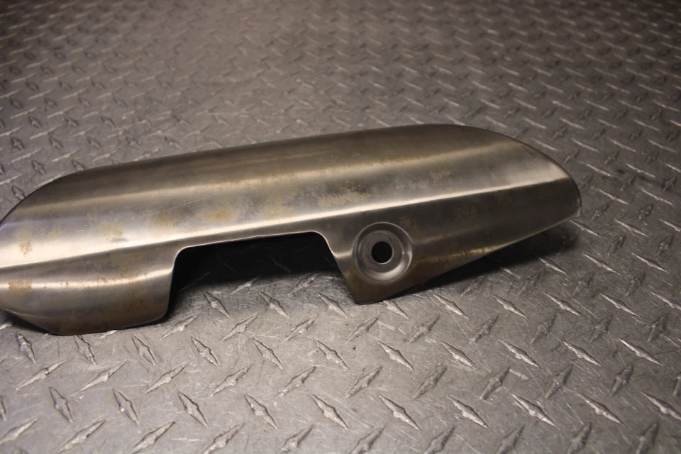 Теплозащитный экран глушителя Triumph Tiger 800 от оригинального производителя - Изображение 4 из 4