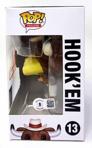 VINCE YOUNG firmato Texas Longhorns HOOK'EM Bevo Funko POP personaggio testimone BAS - Foto 3 di 10