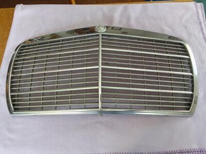 Mercedes Benz w123 front grille bonnet radiator grill