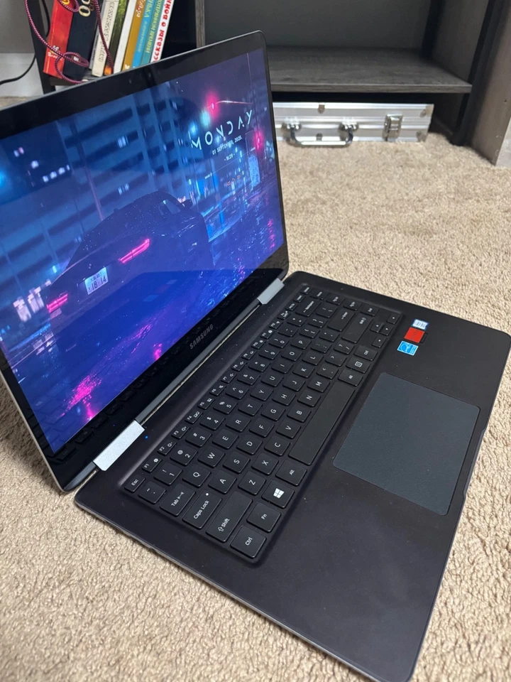 Portátil Samsung 9 Pro 15 pulgadas (256 GB, Intel Core i7 8ª generación, 4,00 GHz, 16 GB)... Foto 4 de 4