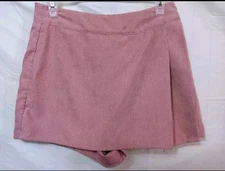 She + Sky Women Pink Textured Skort Medium Shorts With Skirt Flap Side Zipper