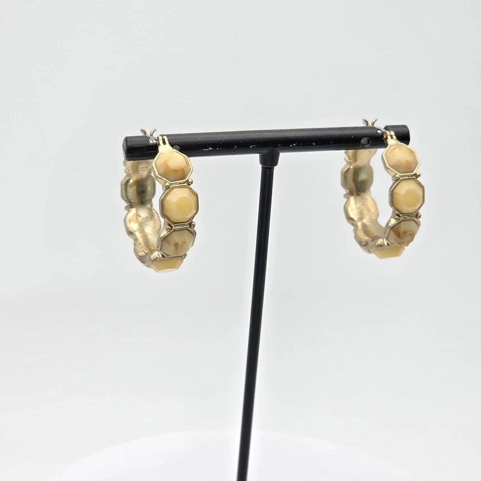 Pendientes de aro vintage LAUREN CONRAD LC piedras howlita neutras facetadas tono dorado Foto 3 de 4